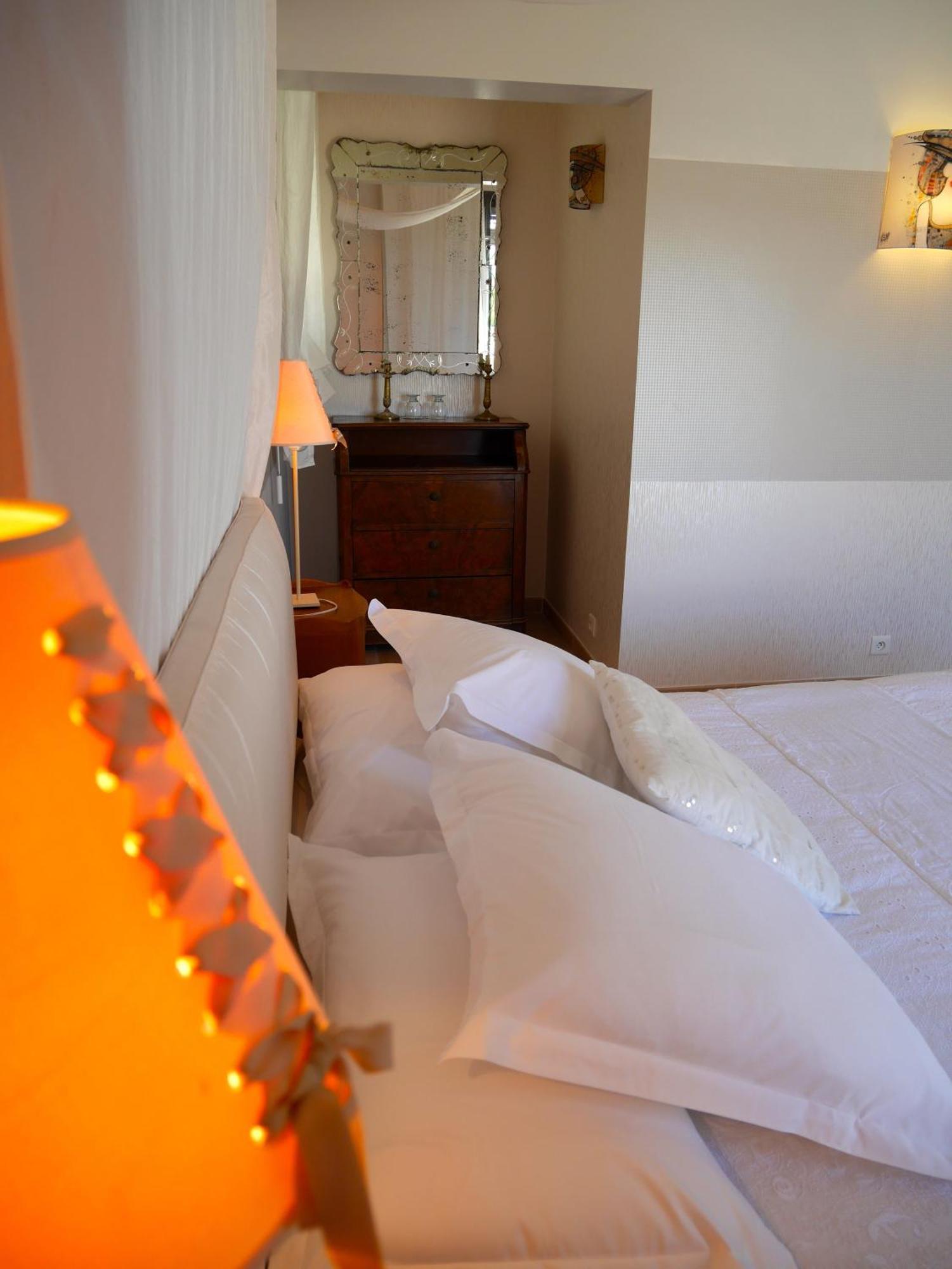 Le Relais D'Angelique Bed & Breakfast Lunel  Room photo