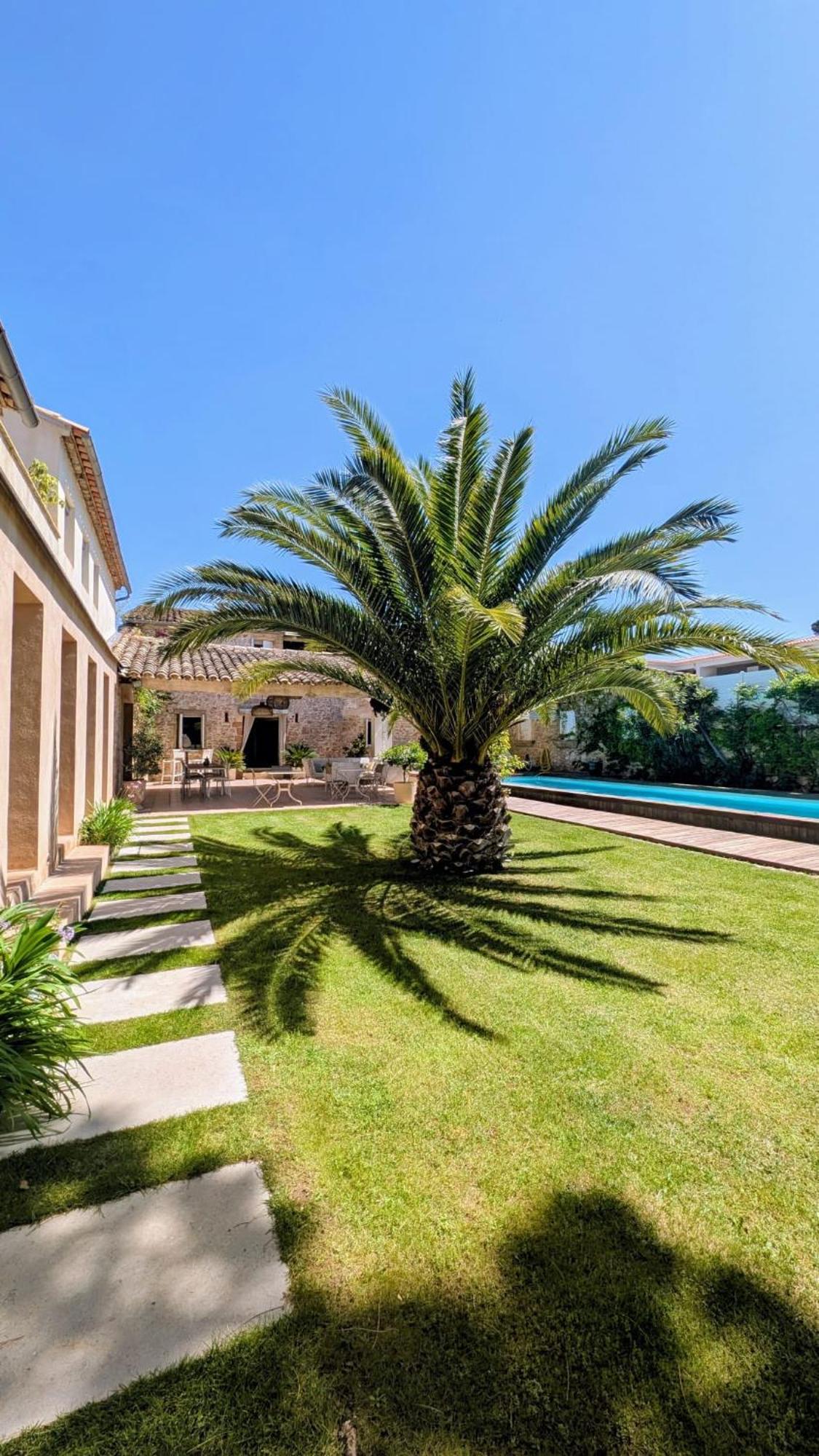 Le Relais D'Angelique Bed & Breakfast Lunel  Exterior photo